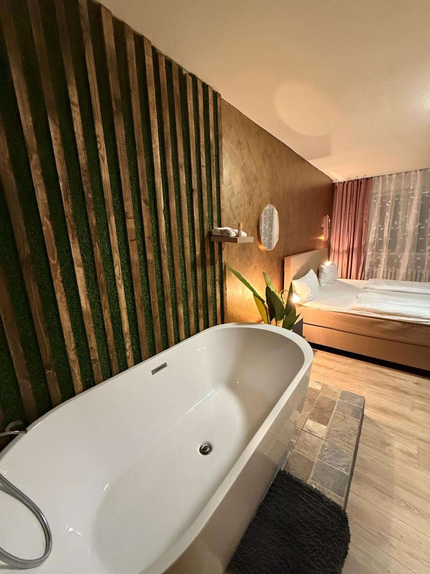 Haus Zum Guten Hirten Steinsfeld Екстериор снимка